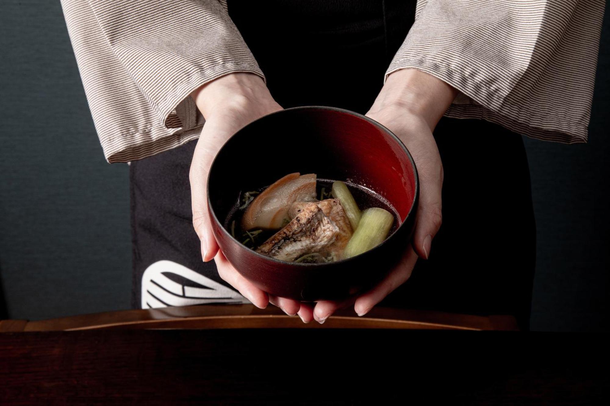Sui Suwako 5*